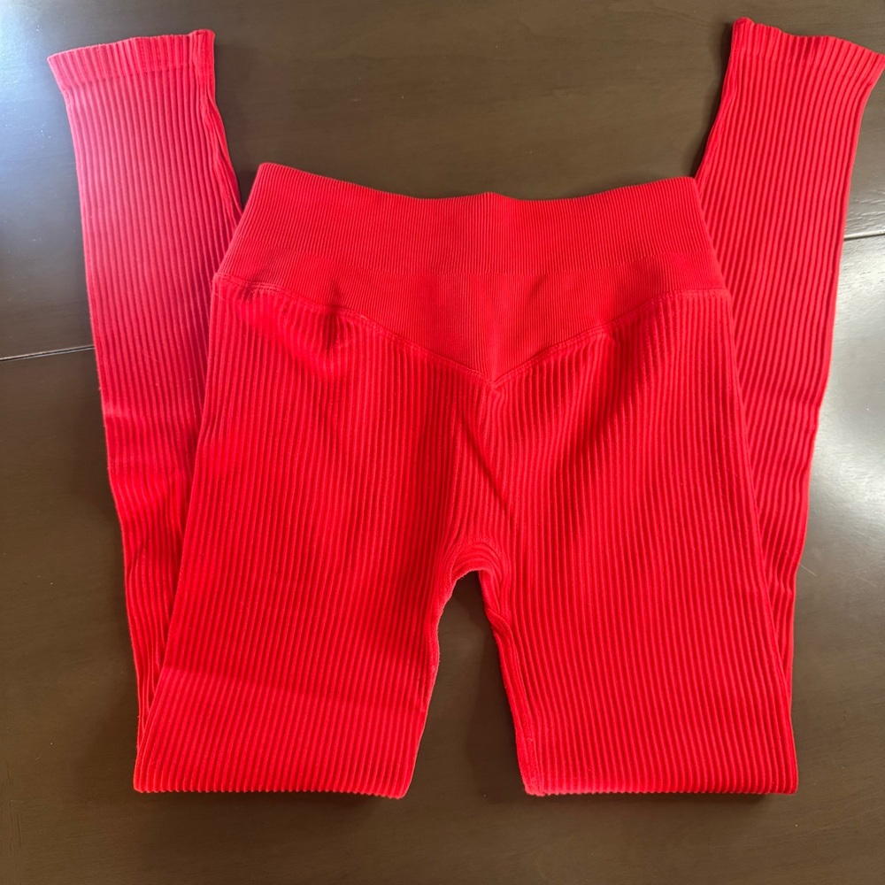 Bombshell Sportswear Red Ribbed Leggings - Picture 5 of 5